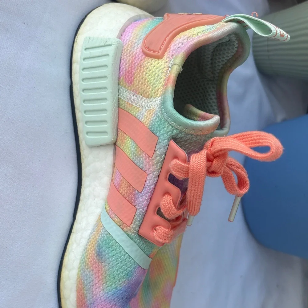 adidas Women’s Pastel Tie-Dye Sneakers with Coral Laces - Picture 4 of 12